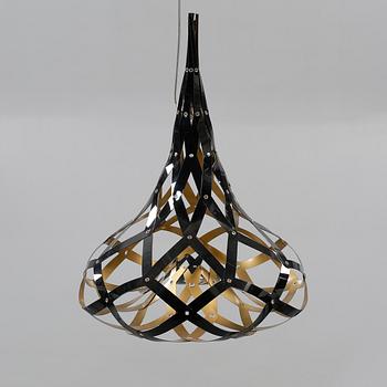 TAKLAMPA, "Morgana", Slamp, modern tillverkning. Höjd 55 cm.