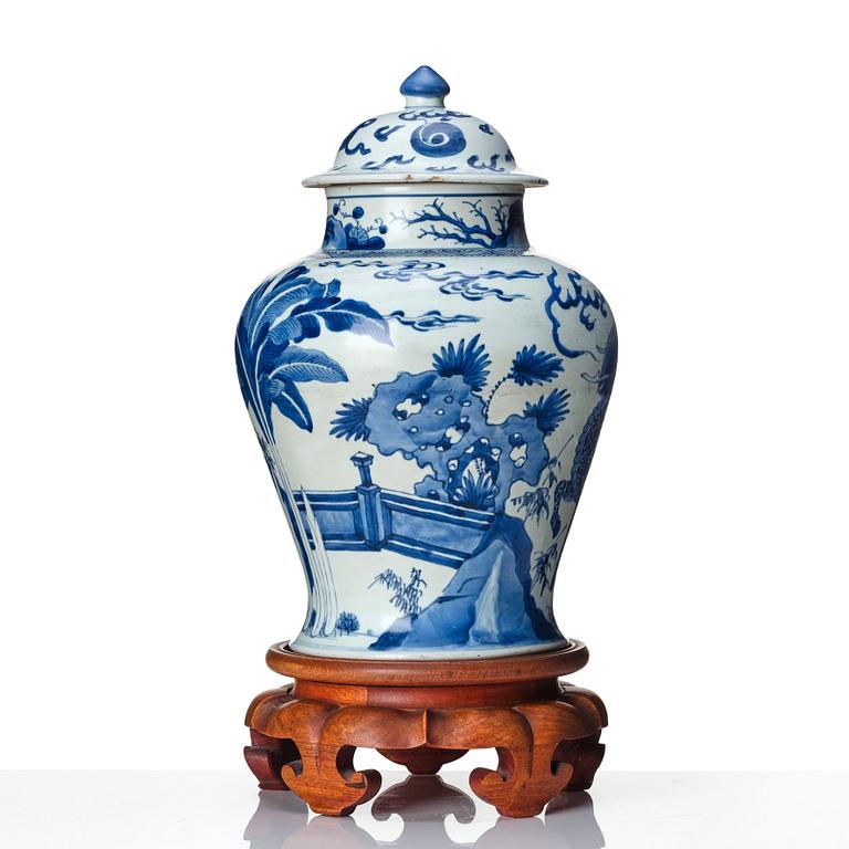 A Transtional blue and white baluster jar with cover, 17th Century.