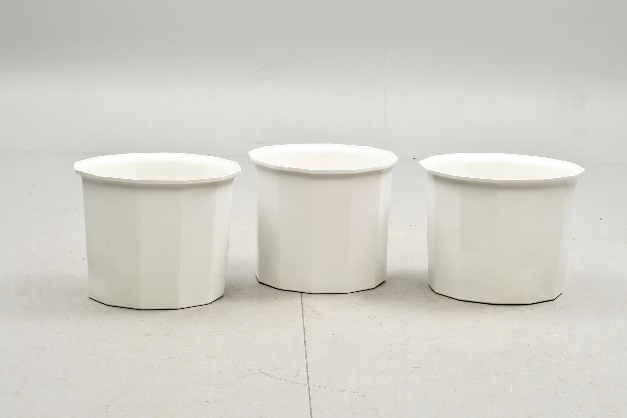 YTTERFODER, 3 st, porslin, "Oktavius", Karin Björquist, Gustavsberg.