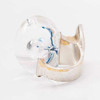 Björn Weckström, Ring "Mannen i kosmos", sterlingsilver och akryl, Lapponia 1970.