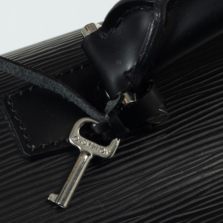 Louis Vuitton, Portfolio, "Neo Robusto", 2007.