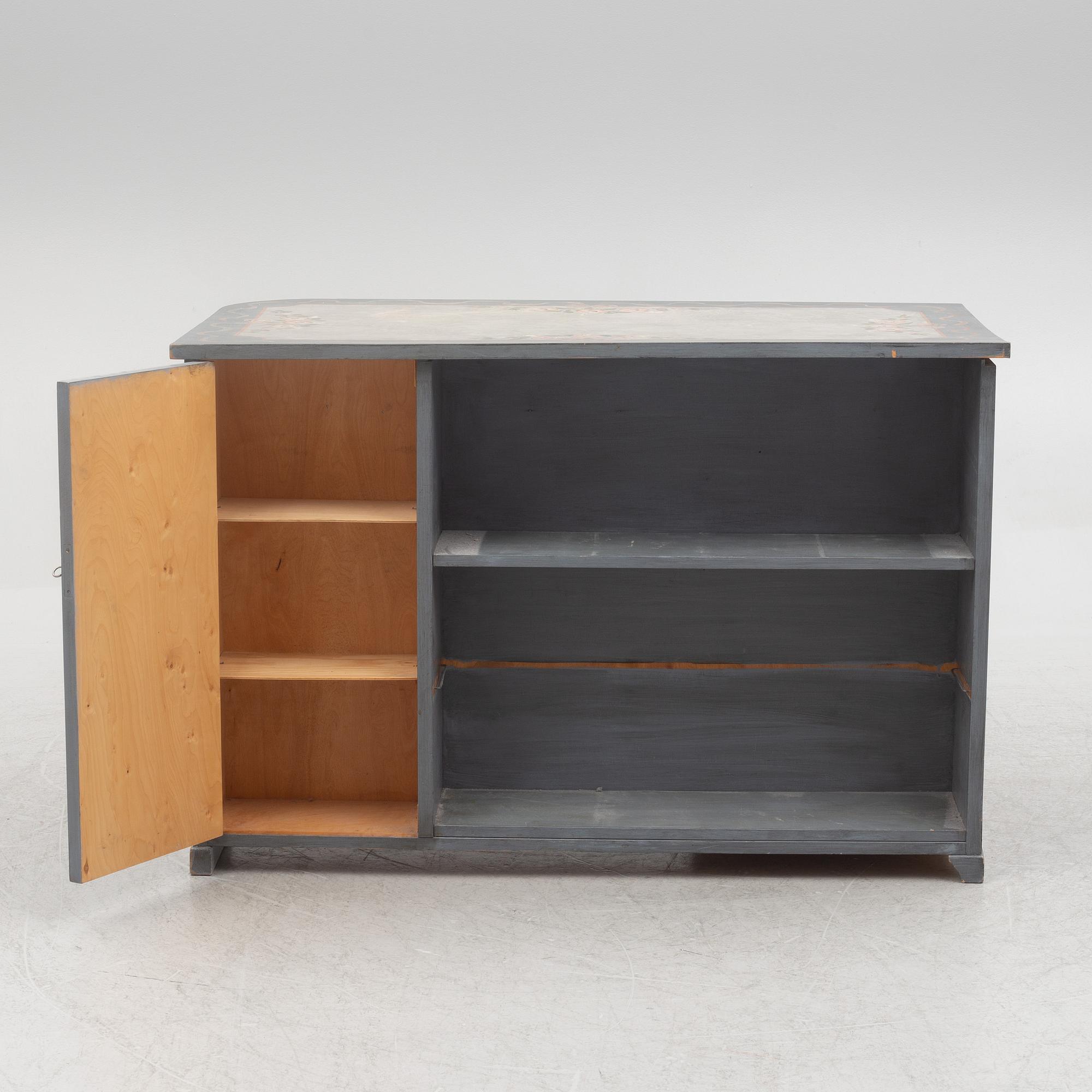 Desk and chair, first half of the 20th century.