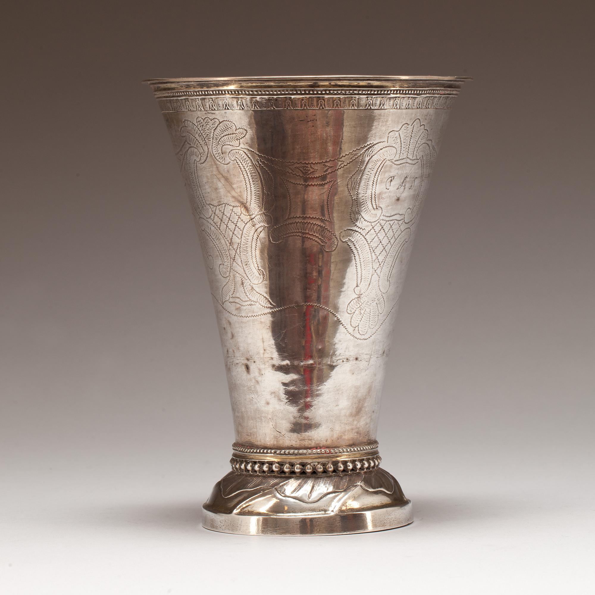BÄGARE, silver, Erik Ernander, Uppsala, 1792. Vikt ca 404 g.