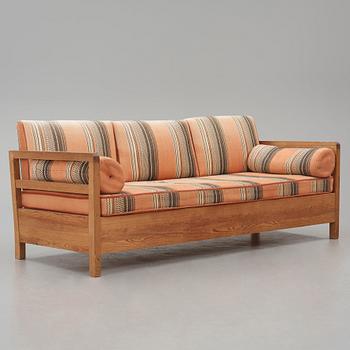 Axel Einar Hjorth, soffa, "Sport", Nordiska Kompaniet, 1930-tal.