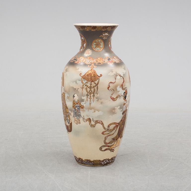 A large Japanese 19th century satsuma vase.