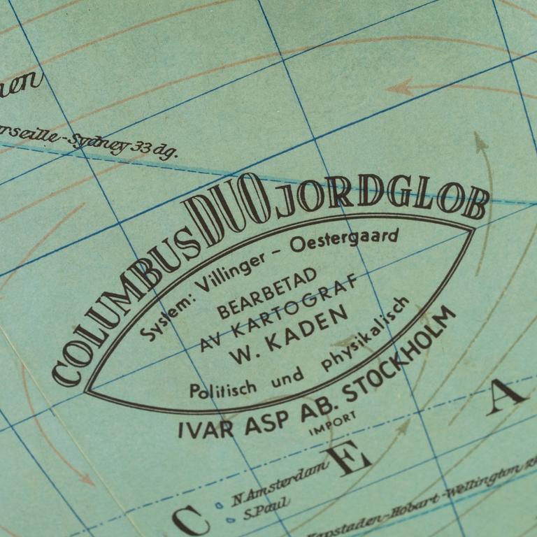 A 'Columbus Duo Jordglob' globe by Ivar Asp AB, Stockholm, mid 20th century.