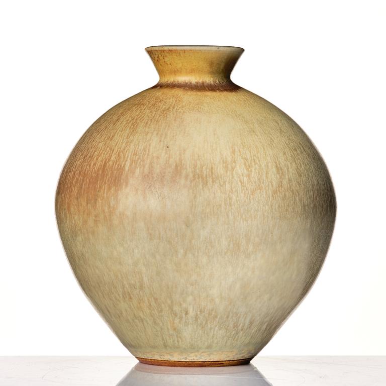 Berndt Friberg, a stoneware vase, Gustavsberg studio, Sweden 1967.