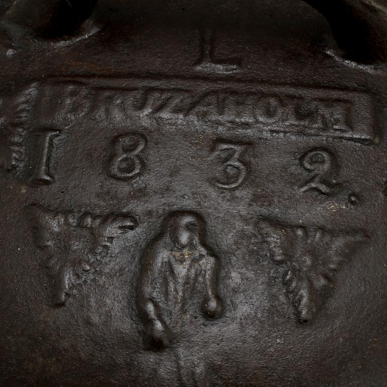 GRYTA MED LOCK, märkt "1831 BRUZAHOLM N: M: DAHLGREN".