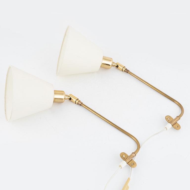 Josef Frank, a pair of wall lamps, model "2226", Firma Svenskt Tenn.