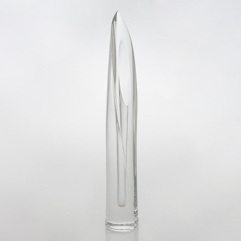 Aimo Okkolin, konstglas, , "Svärdslilja", signerad Riihimäen Lasi  Oy, Aimo Okkolin, Riihimäen Lasi Oy.