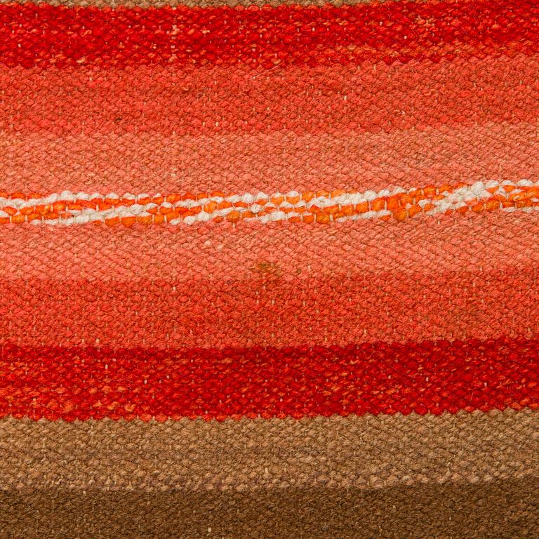 Two Finnish flat weave rugs. Circa 695 x 85 cm.