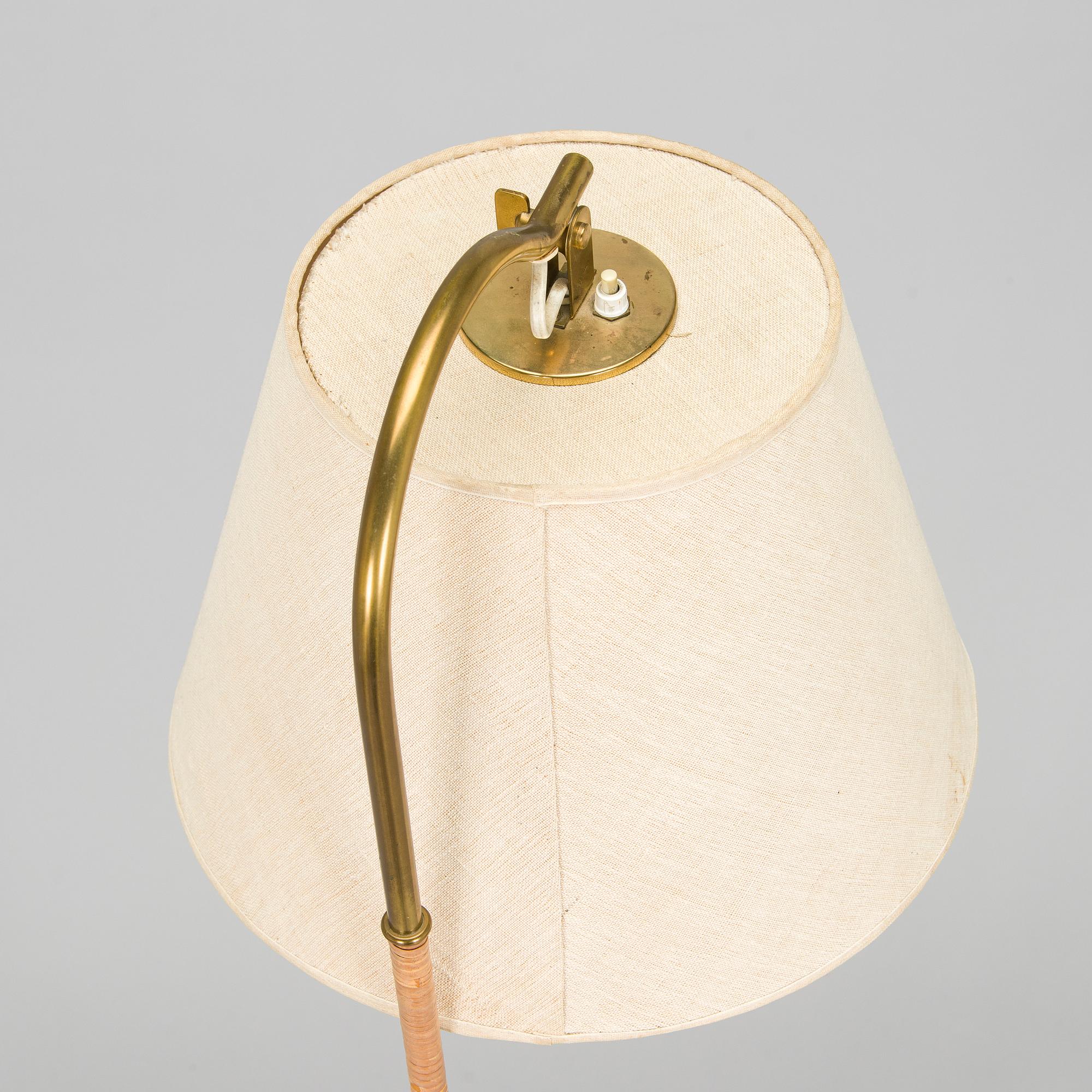 Paavo Tynell, golvlampa, modell 9609, Idman, 1900-talets mitt.