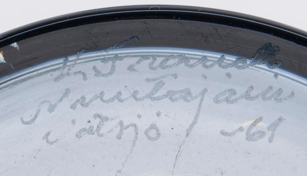 KAJ FRANCK, VASER 2 st, glas, "Hyrrä" KF245, signerade. Nuutajärvi, 1960-tal.