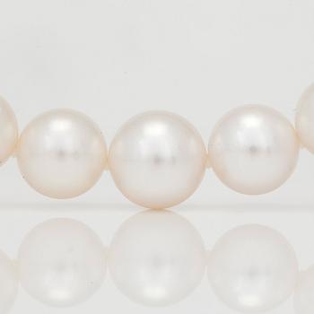 A cultured South Sea pearl necklace.