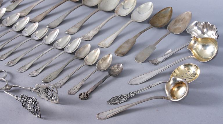 PARTI SILVER, 32 delar, delvis Sverige. Tot. vikt 1040 g.