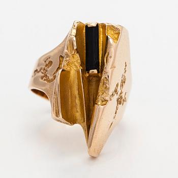 Björn Weckström, a 14K gold and tourmaline ring 'Tourmaline river' for Lapponia 1982.