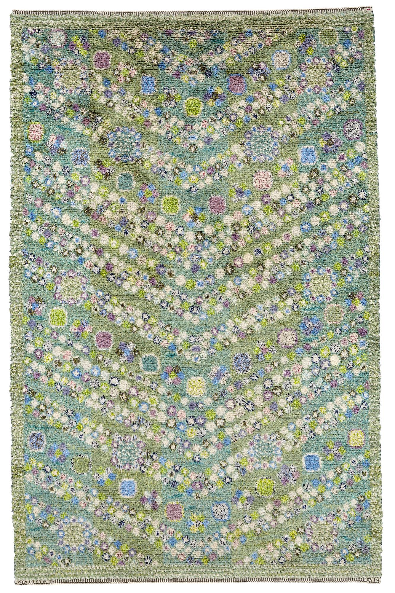 Barbro Nilsson, MATTA, "Violetta grön", tät rya, ca 211,5 x 133 cm, signerad AB MMF BN.