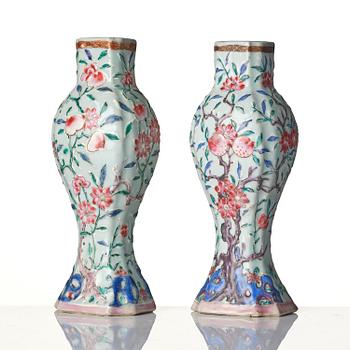 A matched set of famille rose vases, Qing dynasty, Qianlong (1736-95).
