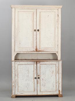 SKÅP, gustaviansk stil. 1800-tal.