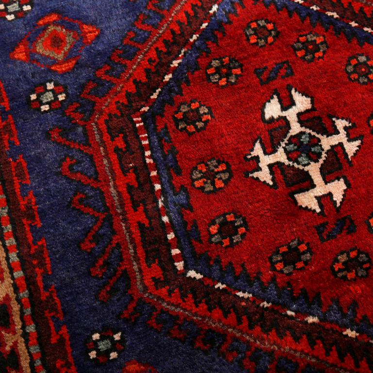 MATTA, Hamadan. Ca 207x130 cm.