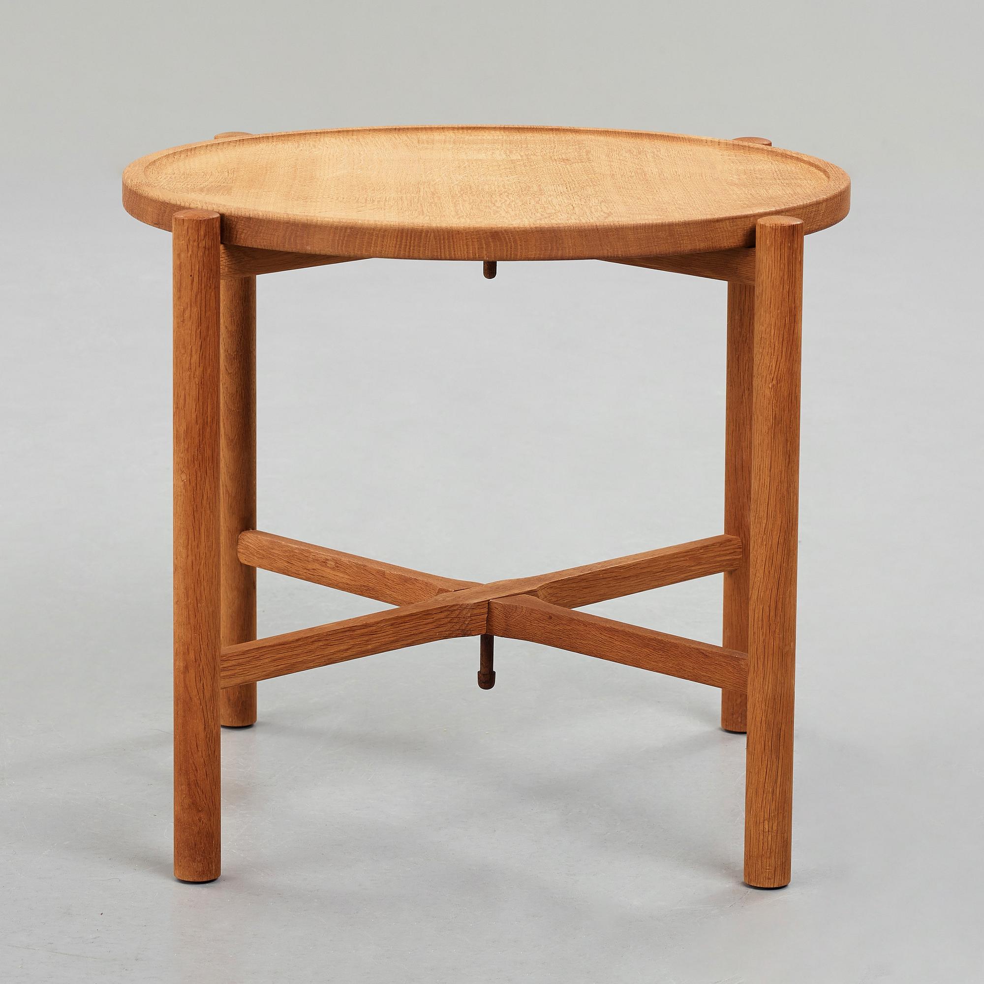 HANS J WEGNER, a "PP35", tray table for P.P Møbler, Denmark.