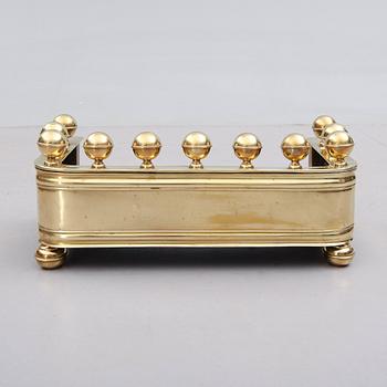 BRASSTÄLL, mässing, omkring år 1900.