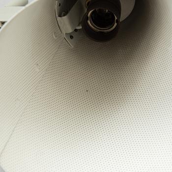 Lisa Johansson-Pape, lattiavalaisin, malli 30-001 Stockmann Orno 1900-luvun puoliväli.