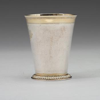 Johann Heinrich Tenten, bägare, silver, Mitau (verksam 1732-1739).