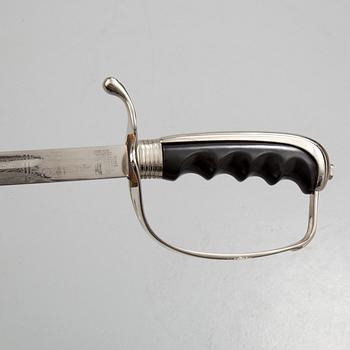 AN AMERICAN PRESENTATION SWORD FROM THE SECOND HALF OF THE 20TH CENTURY.