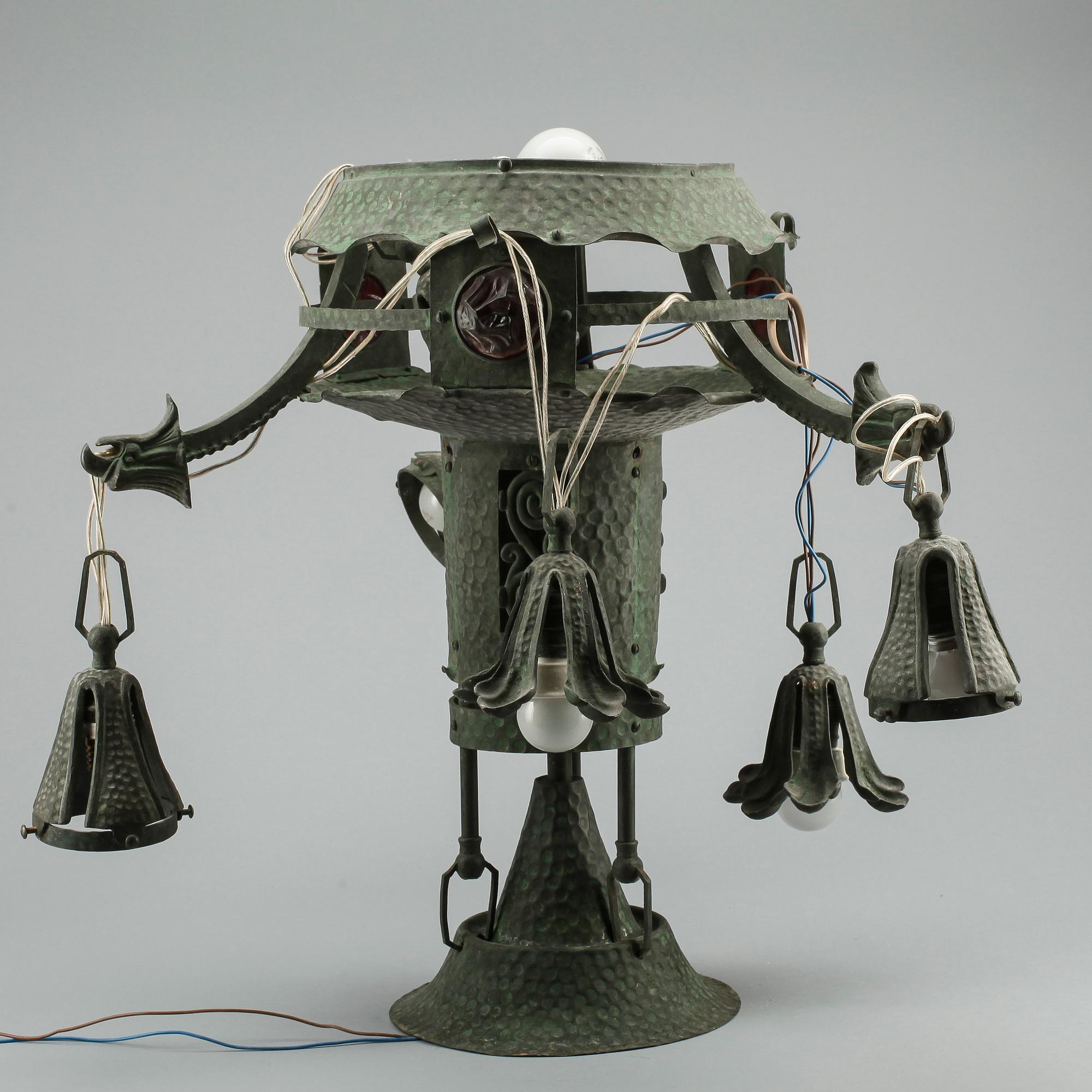 TAKLAMPA, jugendstil, 1900-talets första hälft.