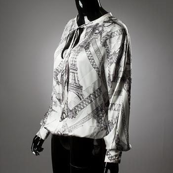 BLUS, siden, Jean's Paul Gaultier.