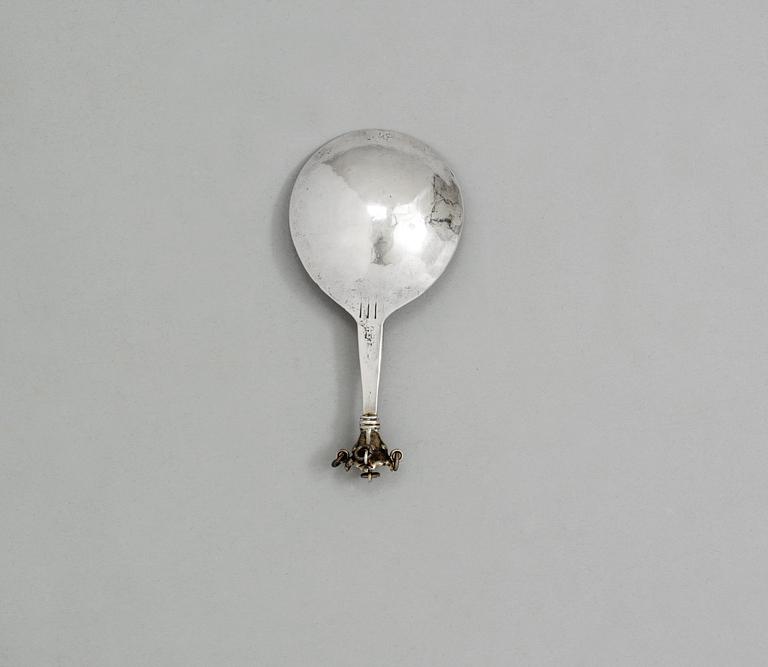 SKED med kronknopp, av Lars Månsson d.ä., (verksam i Mariestad -1613-1662-).