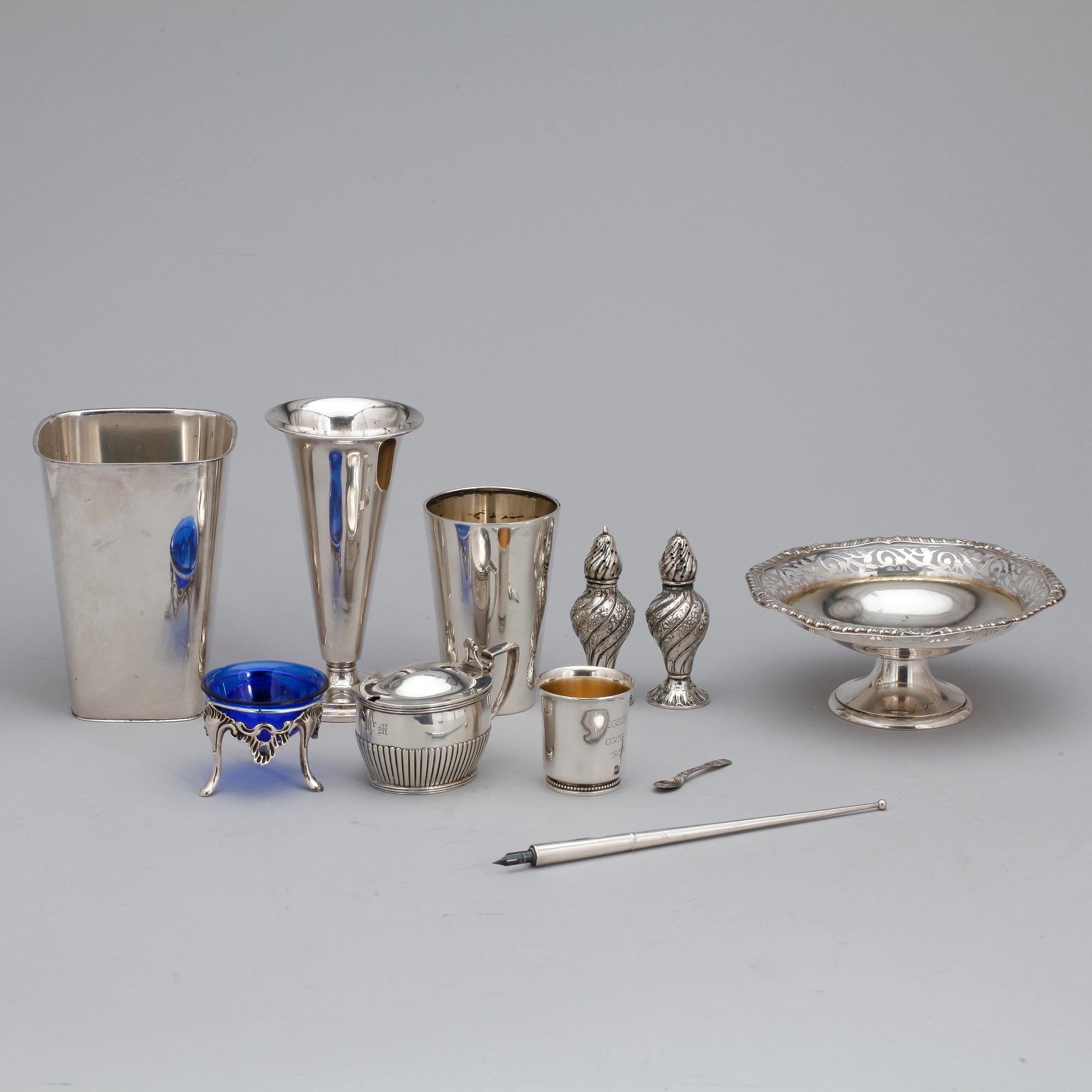 PARTI SILVERFÖREMÅL, 10 st, bla Gustav Janson, 1800-1900-tal. Tot ca 710 gram.