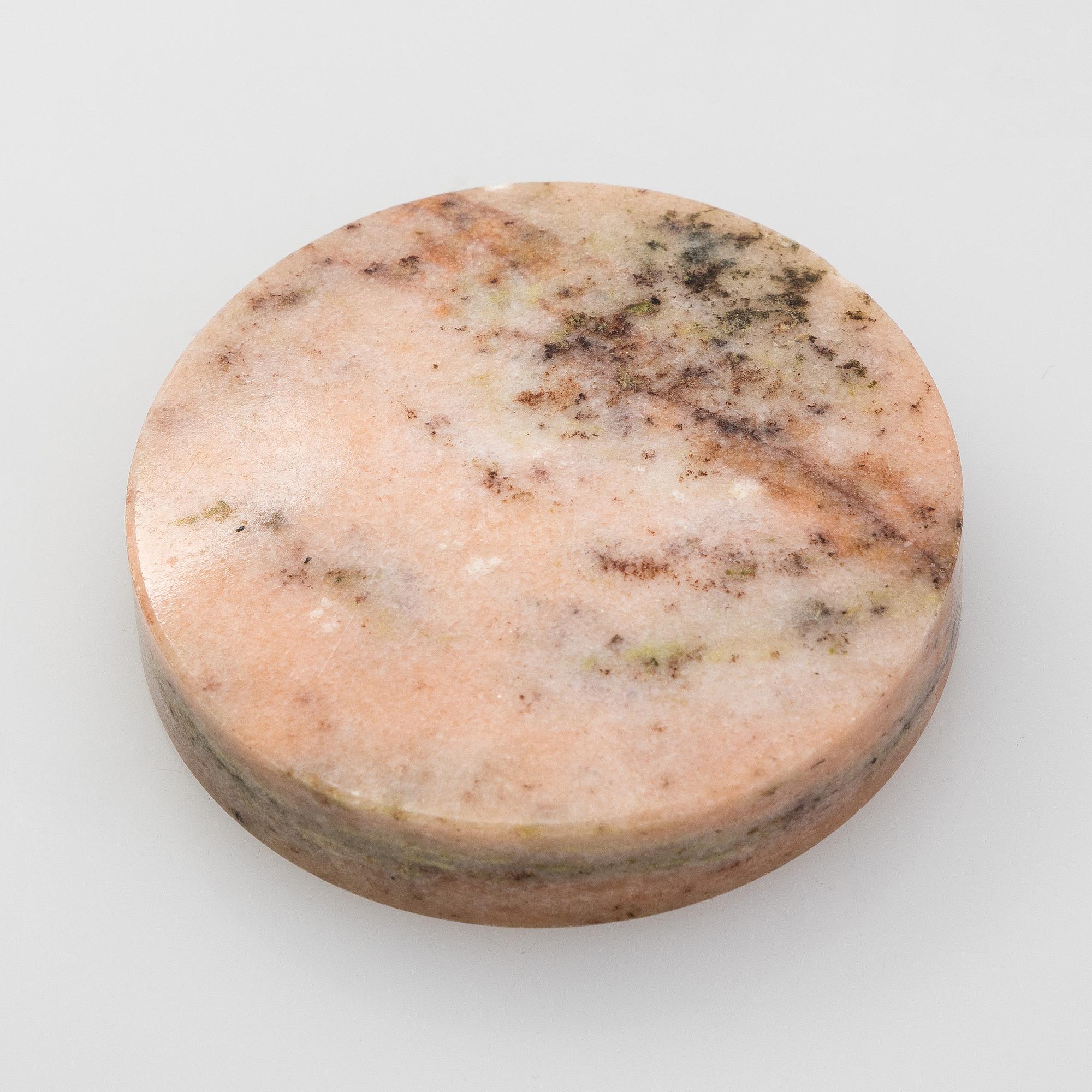 Bertel Gardberg, a stone-lidded silver jar, Kultateollisuus, Turku 1966.