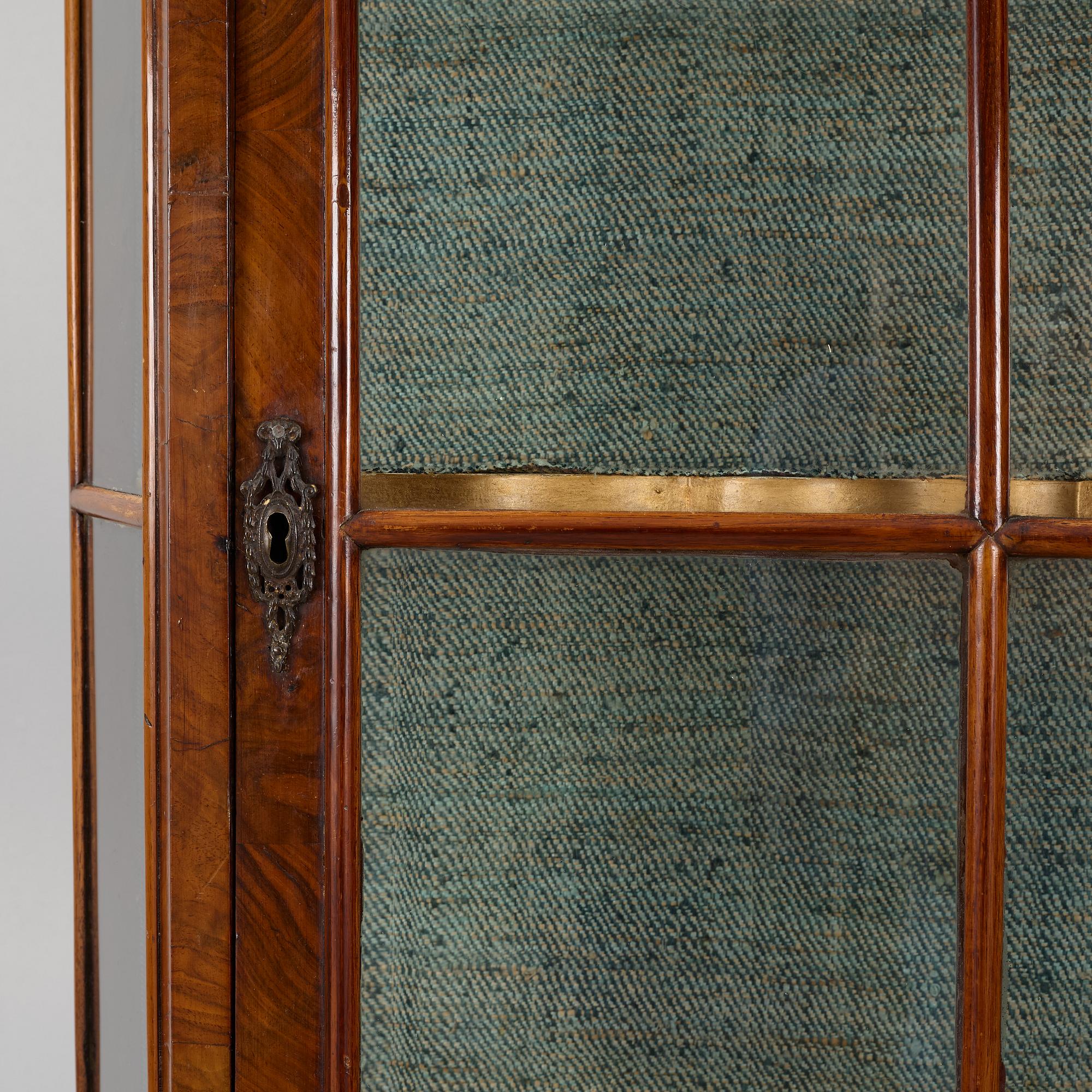 Vitrinskåp, 1800-tal.