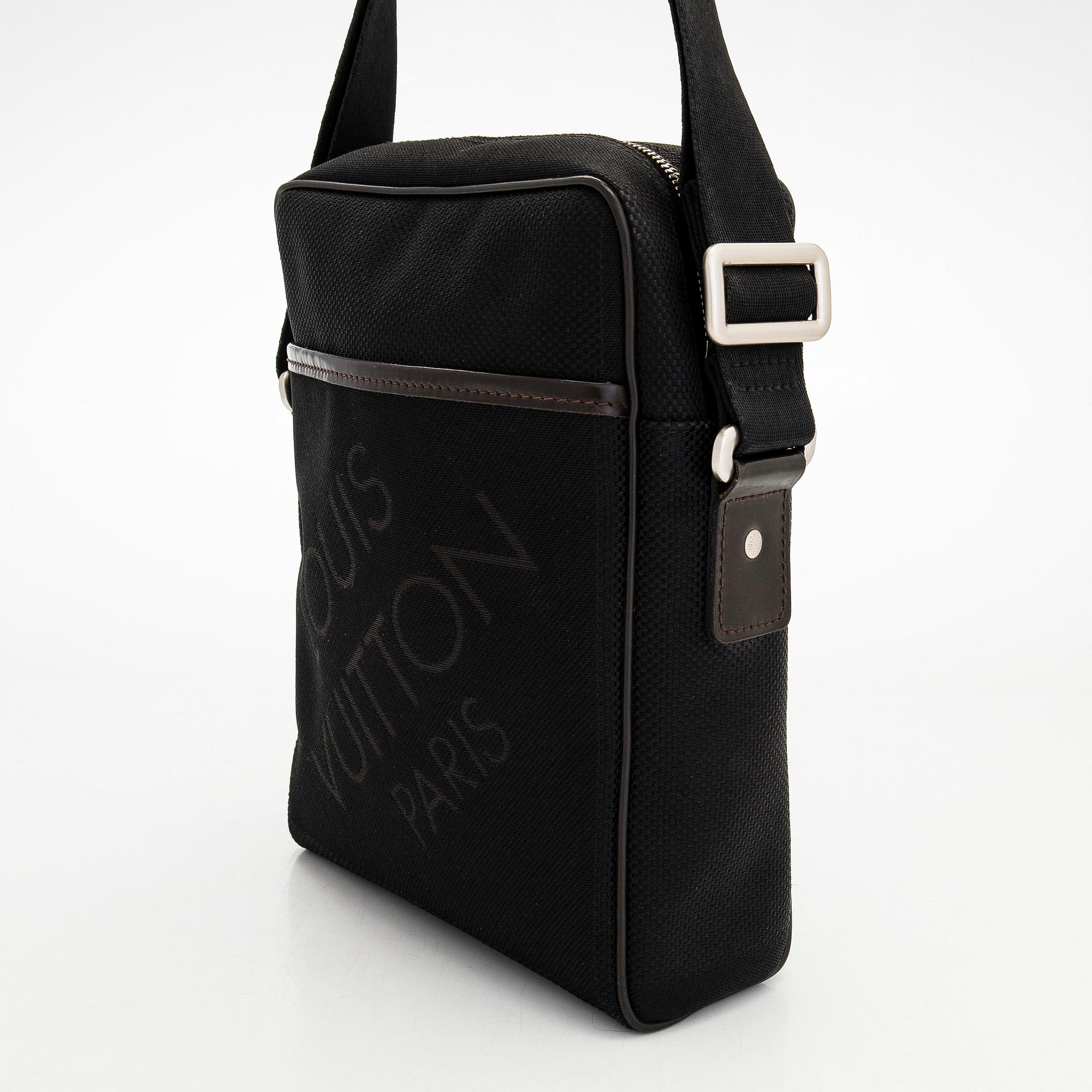 Louis Vuitton, laukku, "Terre Damier Geant Citadin Messenger Bag".