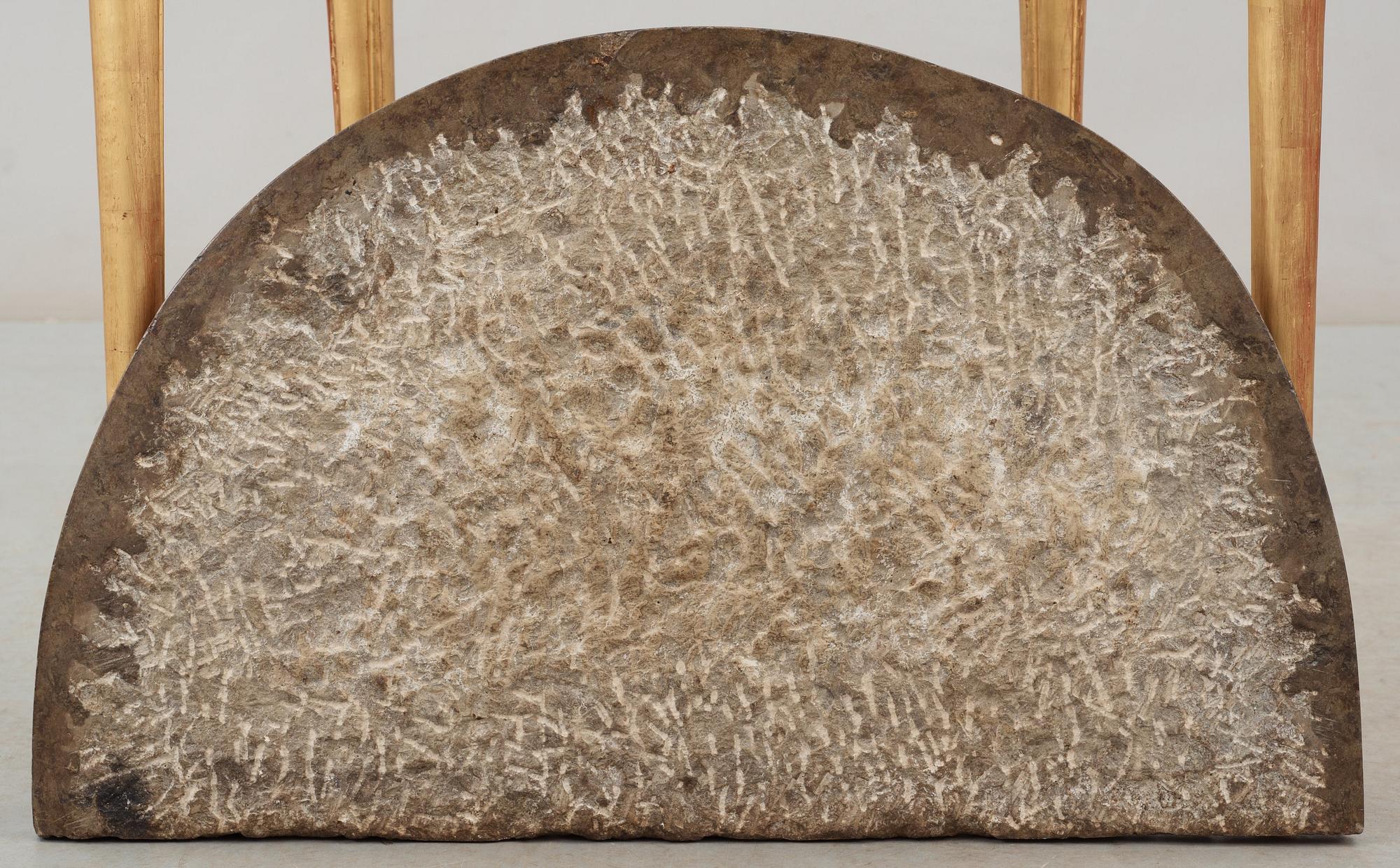 KONSOLBORD. Gustavianskt stockholmsarbete, 1700-talets slut.
