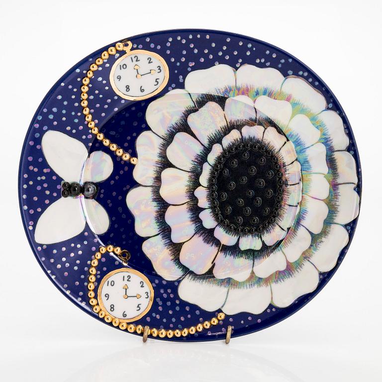 Birger Kaipiainen, a decorative ceramic dish, marked Birger Kaipiainen, Arabia Finland.