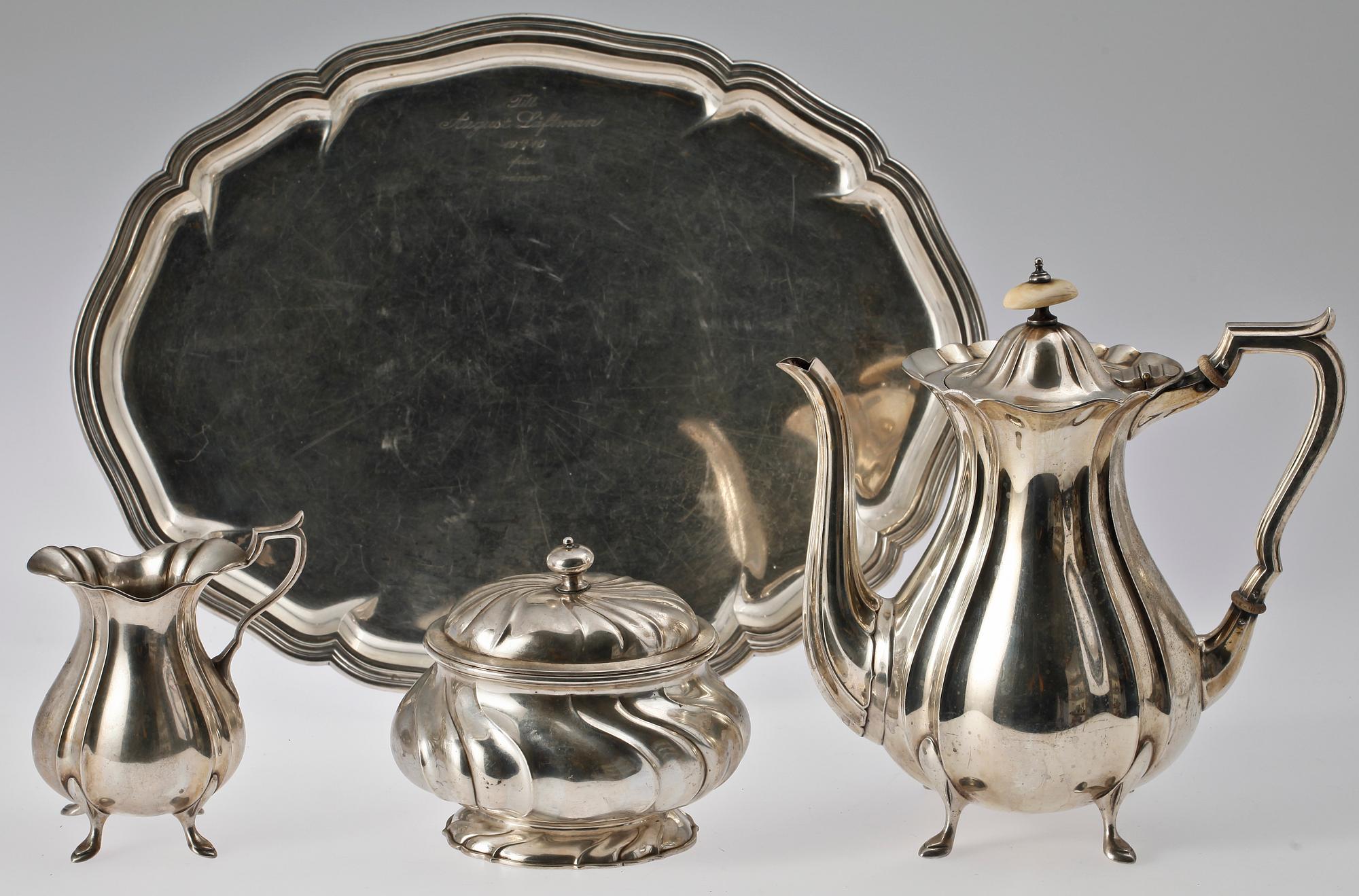 KAFFESERVISDELAR, 3+1 delar, silver, rokokostil, GAB, Stockholm 1914. Totalvikt 1900 gram.