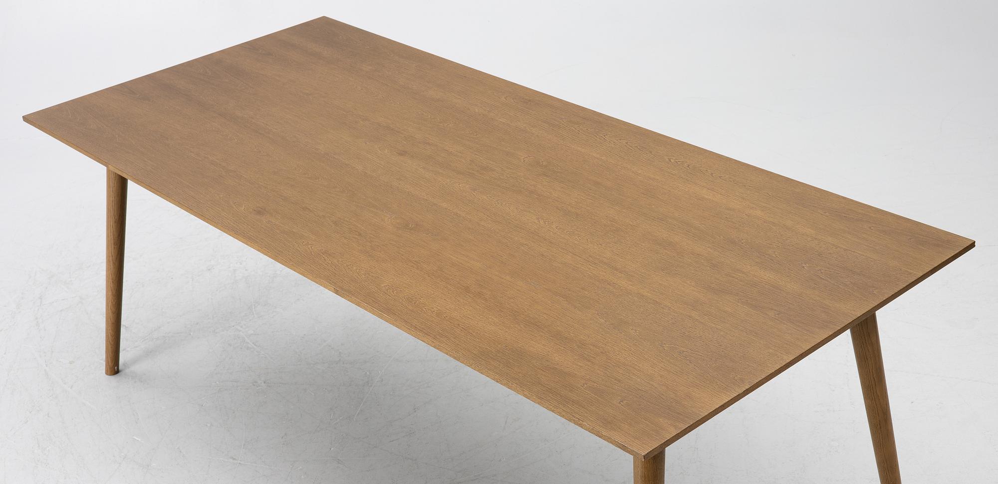Sami Kallio, an 'In Between SK5' dining table, &Tradition.