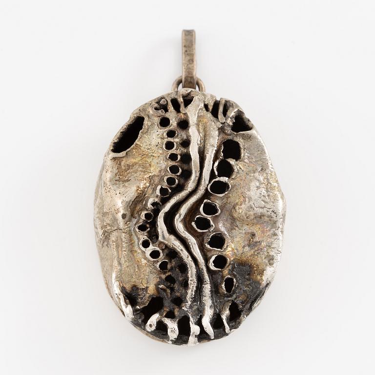 Lars Arby, a necklace and a pendant, sterling silver and silver, Gothenburg.