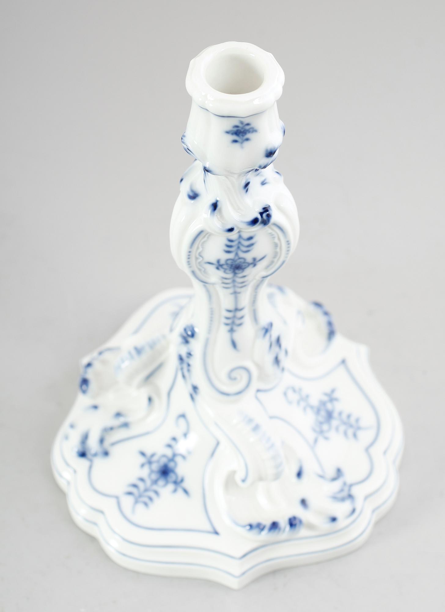 LJUSSTAKE, porslin, Meissen, 1900-talets mitt.
