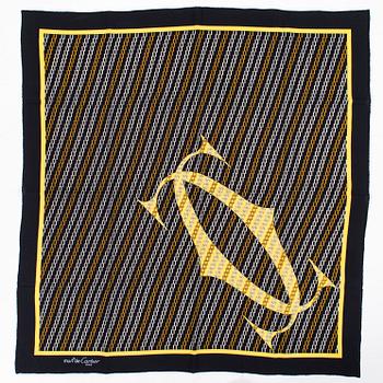 must de Cartier, a silk scarf.