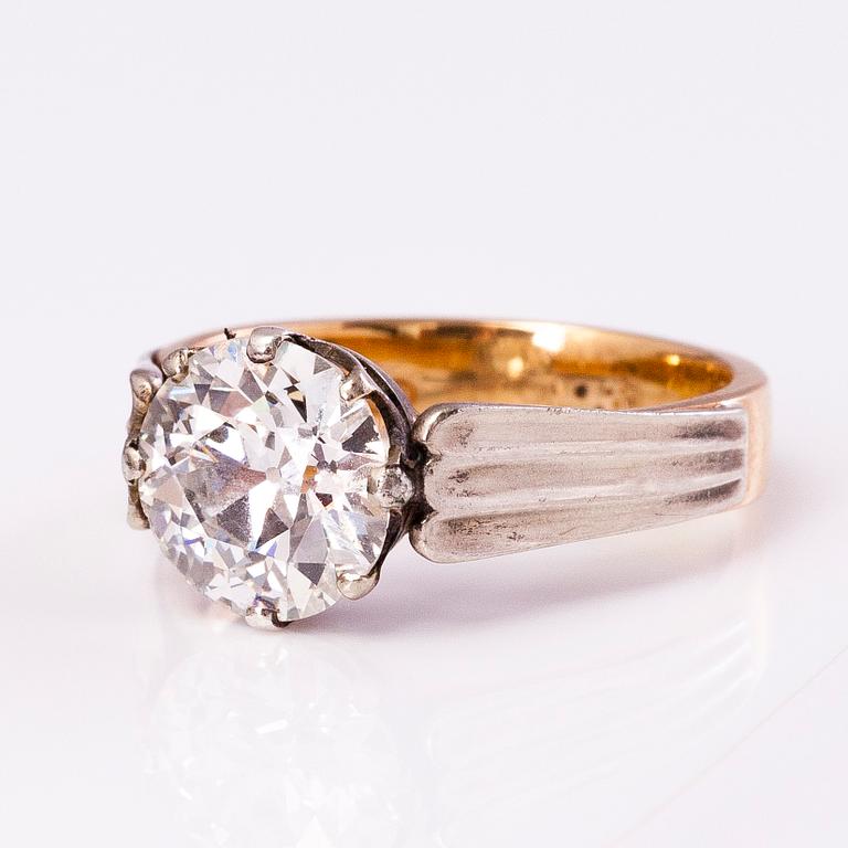 DIAMANTRING, 18K guld, gammalslipad diamant ca 3.19 ct, Westerlund N. & co, Helsingfors 1961.