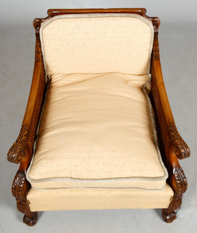 FÅTÖLJER, 2 st snarlika, chippendale, 1900-talets första hälft.