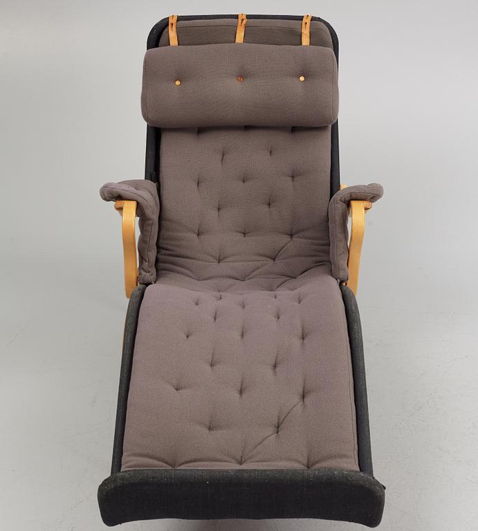 Bruno Mathsson, a 'Pernilla 3' recliner, Dux, second half of the 20th Century.