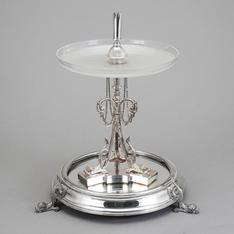 SPEGELPLATEAU, 2 st, nysilver, 1900-talets första hälft.