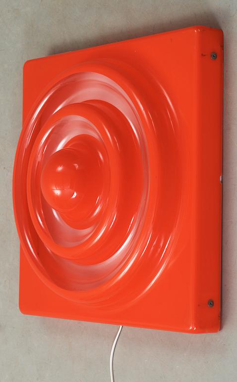 VÄGG/TAKLAMPA, "Ring Lamp", Verner Panton för Louis Poulsen, Danmark. Formgiven 1969.