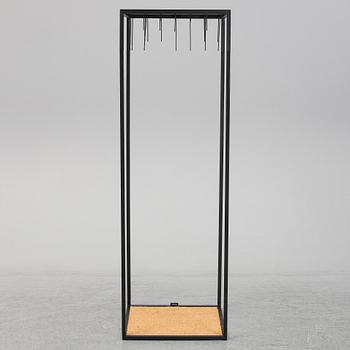 ALEXANDER LERVIK, "Atelier Floor Hanger", klädhängare, Design House Stockholm 2020.