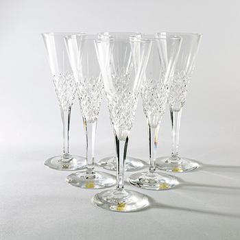 Vicke Lindstrand, a set of six champagne glasses "Ambassadör" Kosta Boda.